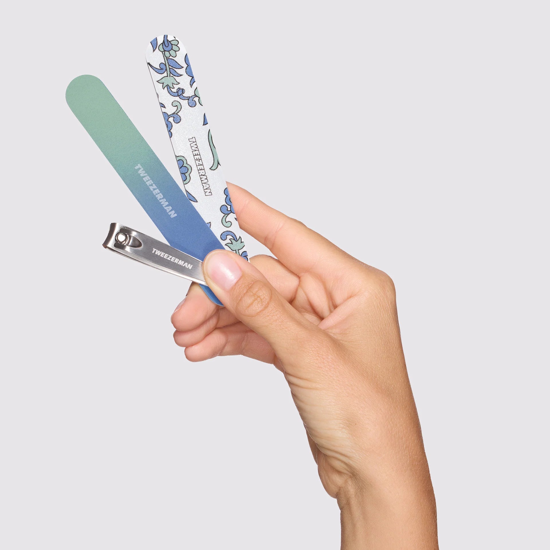 Tweezerman Blue & Green Paisley Manicure Kit (4011-R)