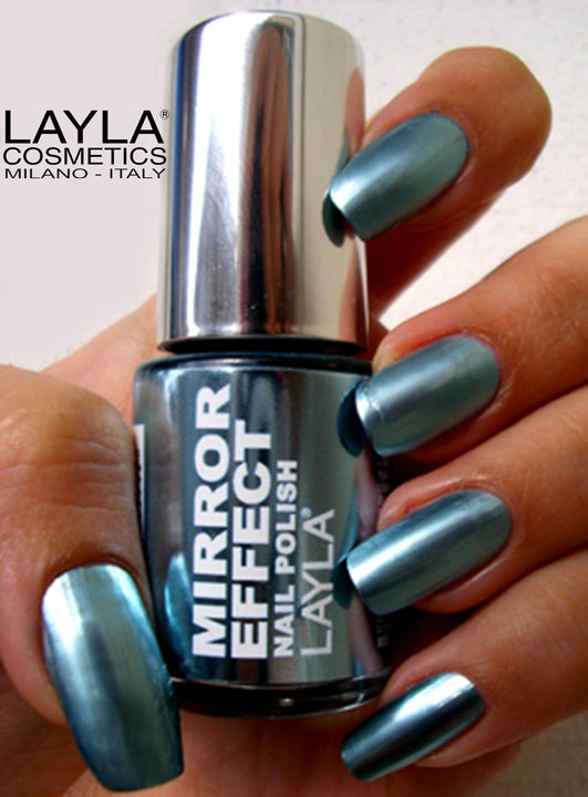 Layla Cosmetics Mirror Effect Nail Polish with Free Base File