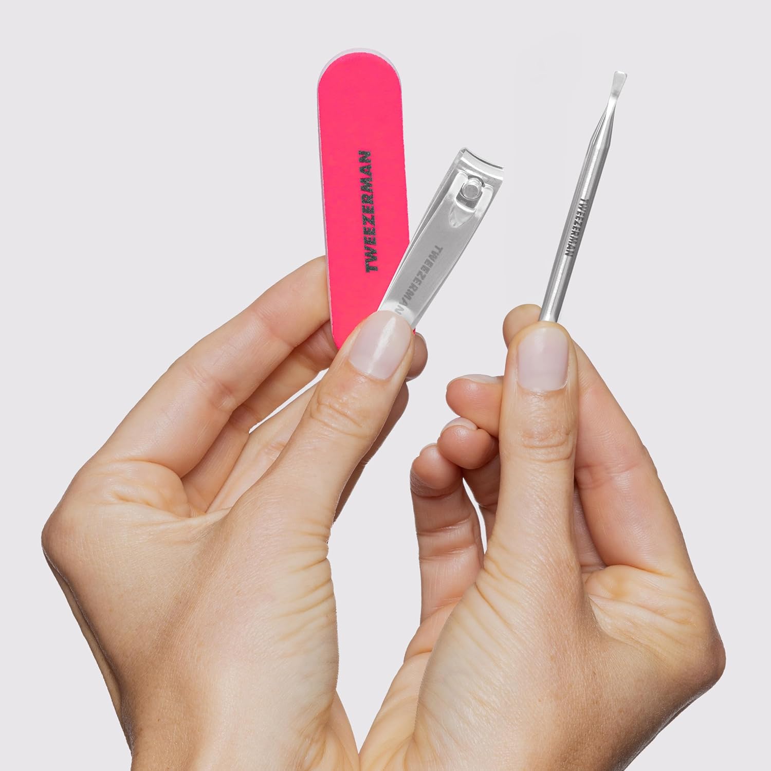 Tweezerman Mini Neon Nail Care Kit (4076-R)