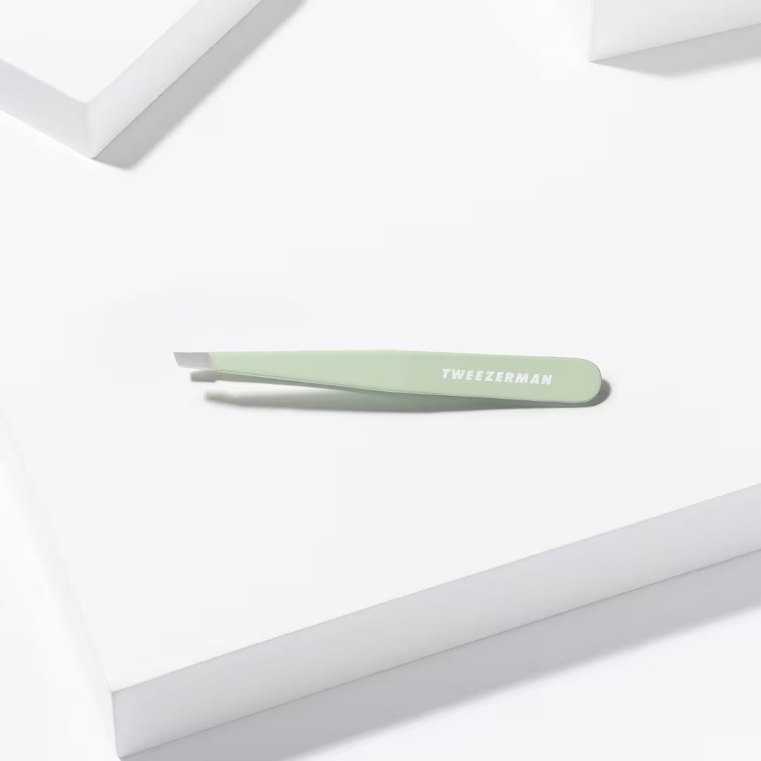 Tweezerman Micro Mini Slant Tweezer Pistachio