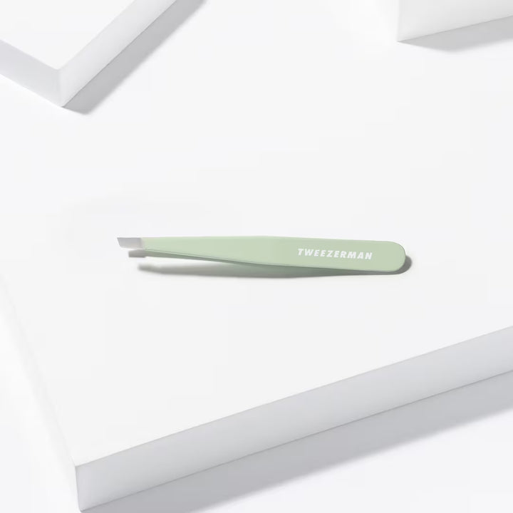 Tweezerman Micro Mini Slant Tweezer Pistachio