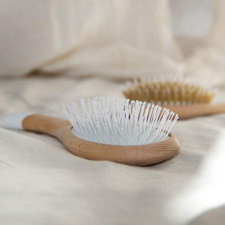 Bachca Large Detangling & Volumizing Wooden Hair Brush