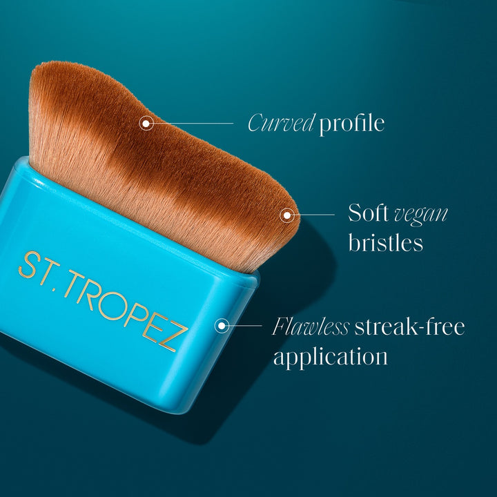St Tropez ultimate tan body brush with curved profile and soft vegan bristles for streak free application