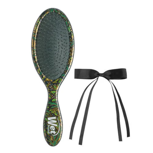 Wet Brush detangle and style kit featuring a colorful brush and a black hair ribbon for effortless styling