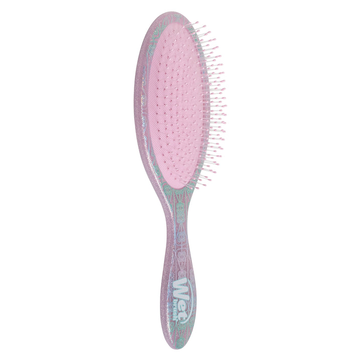 Wet Brush detangle and style kit featuring a gentle bristle brush for easy hair detangling