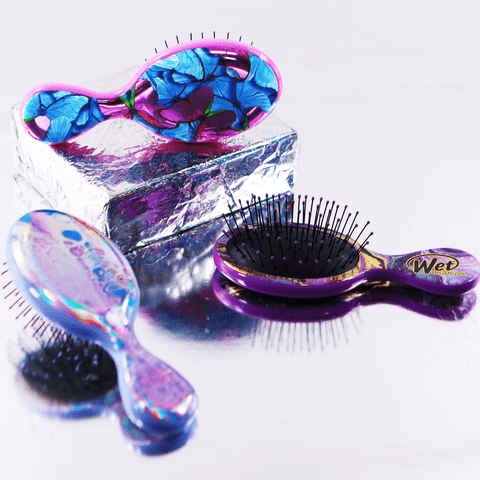 Wet Brush butterfly design hairbrush with vibrant blue butterfly pattern and flexible bristles