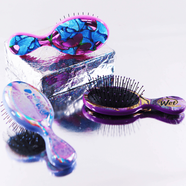 Wet Brush butterfly design hairbrush with vibrant blue butterfly pattern and flexible bristles