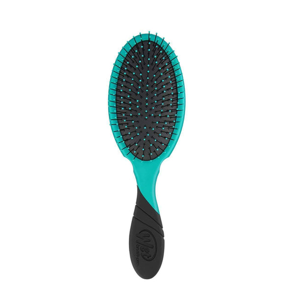 Wet Brush pro detangler with teal and black handle and flexible bristles for gentle detangling