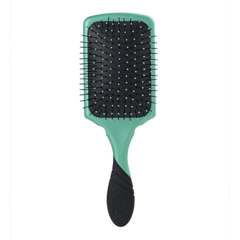 Wet Brush paddle brush for wet hair with green handle and flexible black bristles