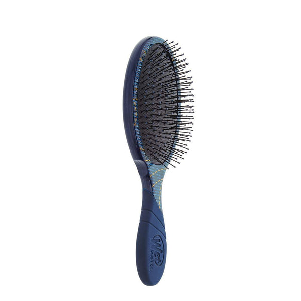 Wet Brush retro style detangling brush with blue handle and cushioned bristles for smooth hair